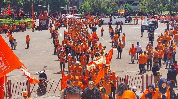 Partai Buruh Kampanye Akbar di Istora Senayan, Said Iqbal: Hampir 100 Ribu Orang Hadir