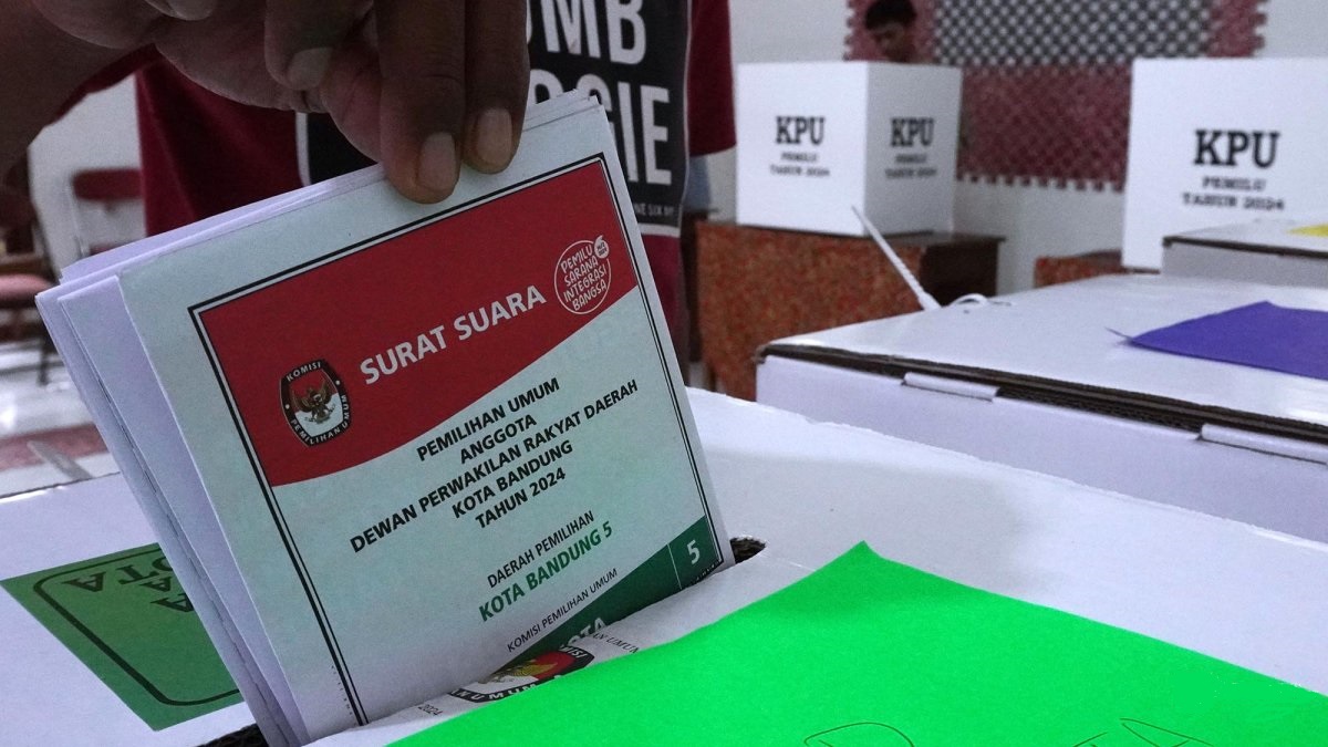 Survei Indikator Politik Terbaru: 82 Persen Publik Puas Kinerja Penyelenggaraan Pemilu 2024