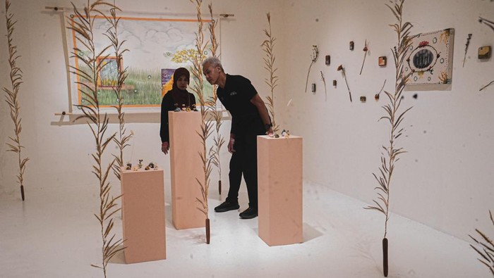 Kunjungi Art Jog, Ganjar Kagumi Karya Goenawan Mohamad-Mella Jaarsma