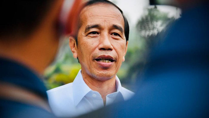 Jokowi dan Gibran Saling Lempar soal Arah Dukungan Capres