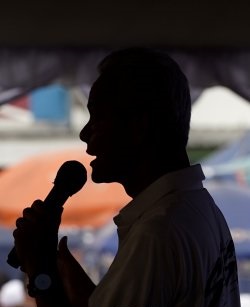 Ganjar Respons Isu Pilpres Satu Putaran yang Digaungkan Kubu Prabowo-Gibran