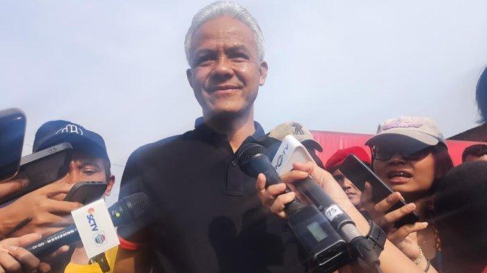 Ngopi Santai Bareng Supir Truk, Ganjar Bahas Pungli Hingga ODOL