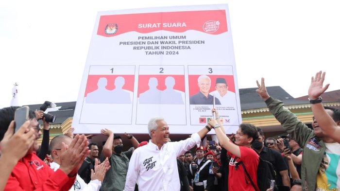 Sebut Jateng Seksi untuk Diambil Suaranya, Ganjar: Pasti Orang Ingin Ambil Bantengnya